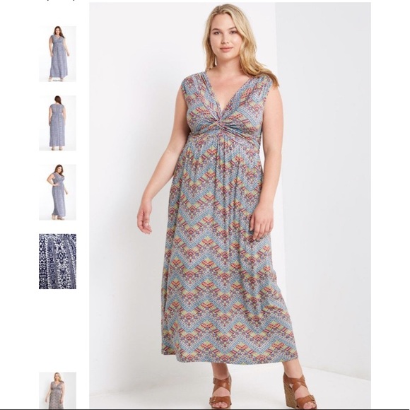 Dresses & Skirts - Knot Front Maxi Dress